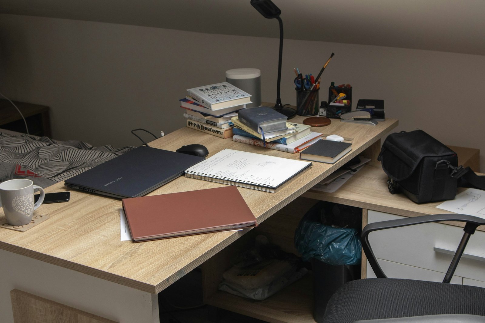 The Power of a Weekly Workspace Reset Ritual